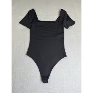 Babaton  Manner Contour Square Neck Bodysuit And Charcoal Gray By Aritza Size XS